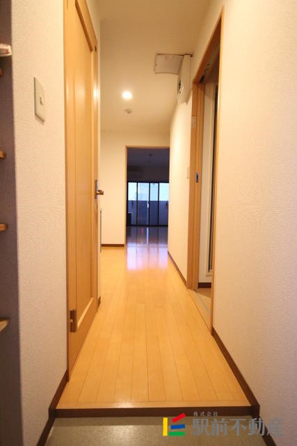 玄関　同タイプ別部屋