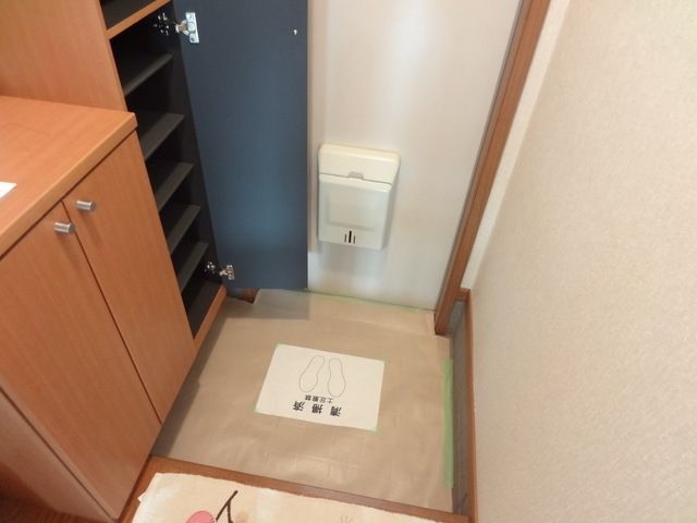玄関　☆下駄箱付き玄関ホール☆