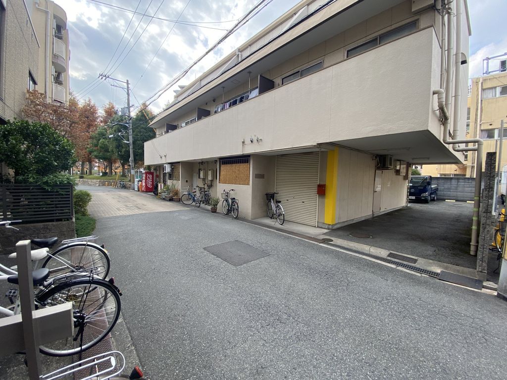 その他　駐車場