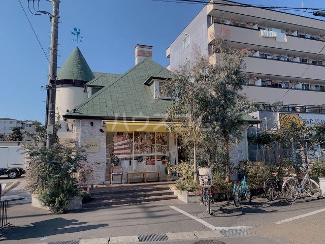飲食店　MAISON GIVR?E（飲食店）まで263m