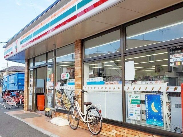 コンビニ　セブンイレブン草加中根2丁目店（コンビニ）まで170m
