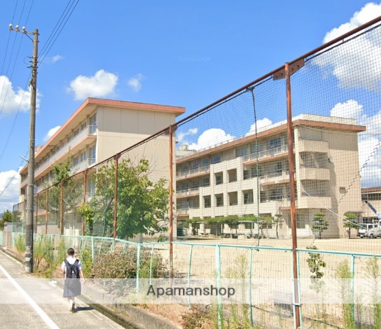 小学校　福山市立新涯小学校（小学校）まで961m