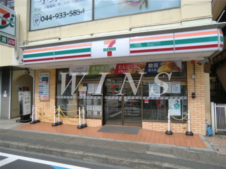コンビニ　セブンイレブン 川崎生田7丁目店（コンビニ）まで637m