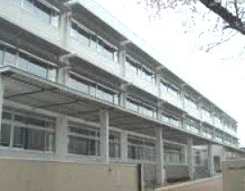 中学校　赤塚第二中学校（中学校）まで430m