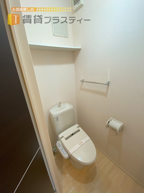 トイレ　シャワートイレ完備