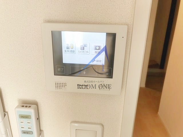 セキュリティ　モニター付きインターホンです。