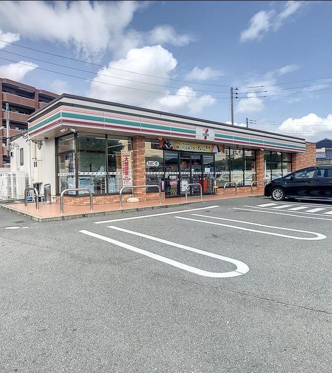 コンビニ　セブンイレブン山口今井町店（コンビニ）まで1009m