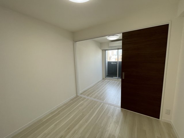 居室・リビング　(参考)同マンション同間取り他部屋の写真