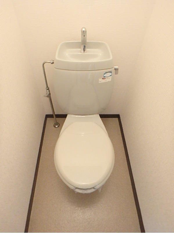 トイレ　図面と現状に相違がある場合には現状を優先