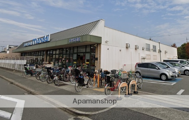 スーパー　万代伊丹野間店（スーパー）まで375m