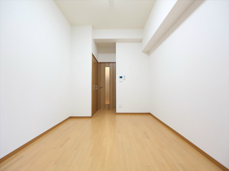 その他部屋・スペース　洋室8帖　クローゼット付（収納充実してます）