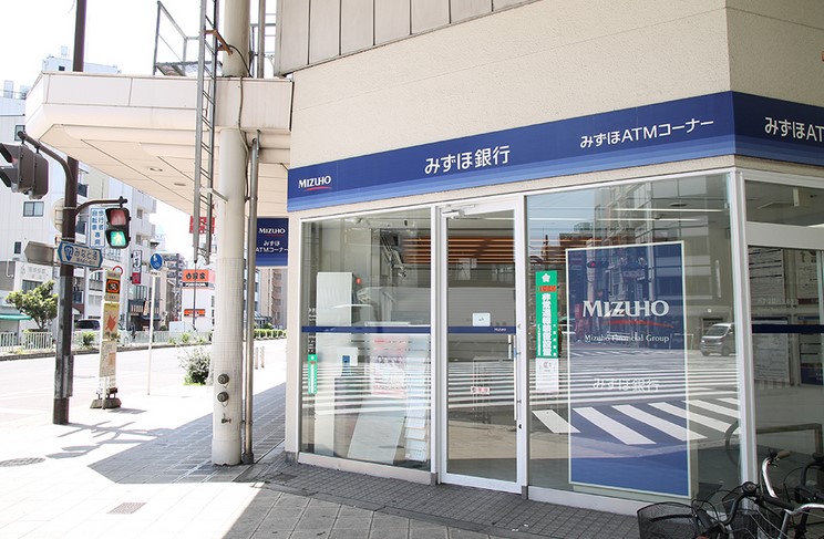 銀行　みずほ銀行九条支店（銀行）まで385m