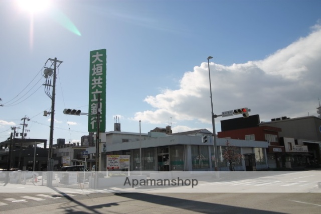 銀行　（株）大垣共立銀行／東中島支店（銀行）まで736m