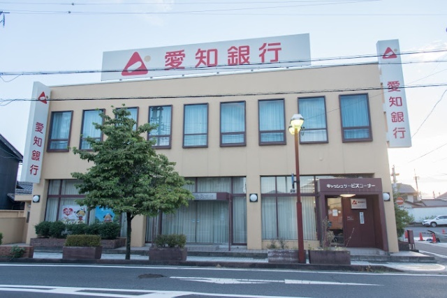 銀行　愛知銀行多治見支店（銀行）まで510m