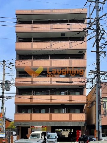 建物外観　落ち着いた雰囲気の外観です