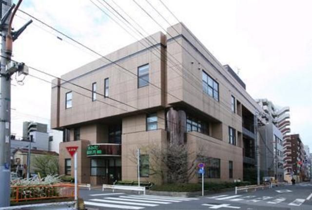 図書館　緑図書館（図書館）まで100m