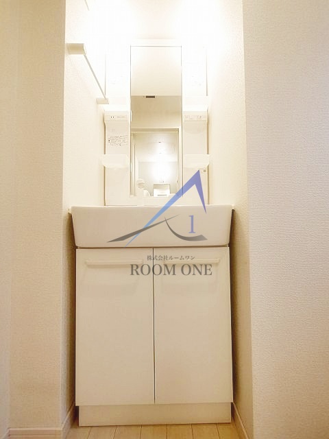 洗面設備　洗面台です。
