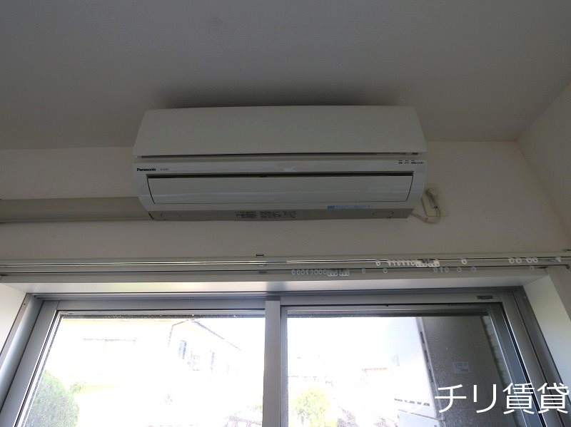 バルコニー　別号室タイプの為、現状を優先致します。