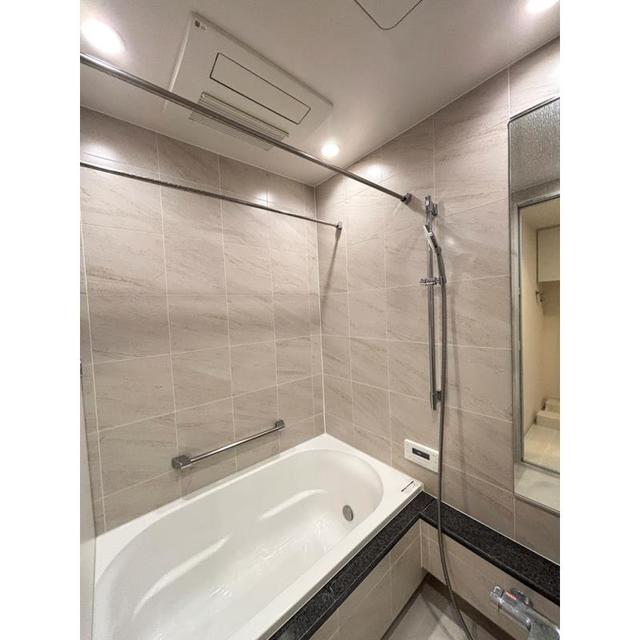 バス・シャワールーム　※写真は同タイプ住戸です。