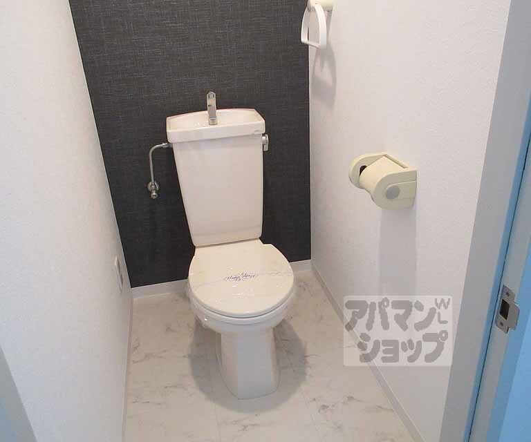 トイレ　清潔感のあるトイレ・