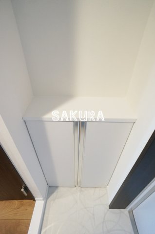 玄関　収納豊富なシューズボックスです♪