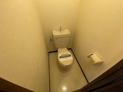 トイレ　トイレ