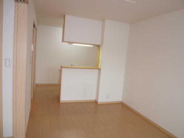居室・リビング　別タイプの部屋の写真です
