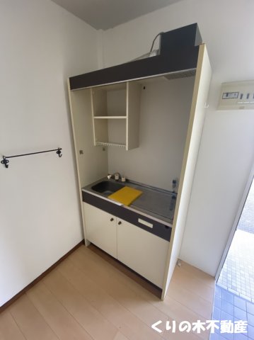 キッチン　同タイプのお部屋です（現況を優先します）