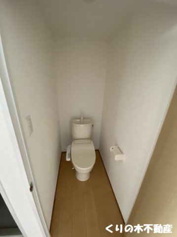 トイレ　同タイプのお部屋です（現況を優先します）