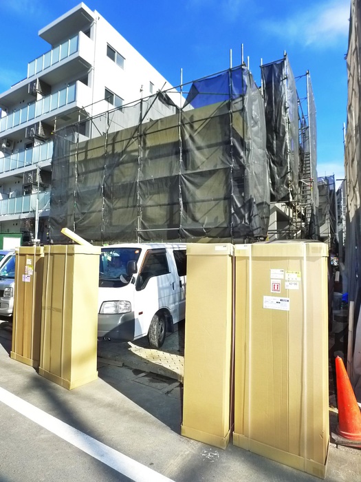建物外観　建築中