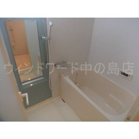 バス・シャワールーム　詳細は、ウィンドワード中の島店までご相談下さい。