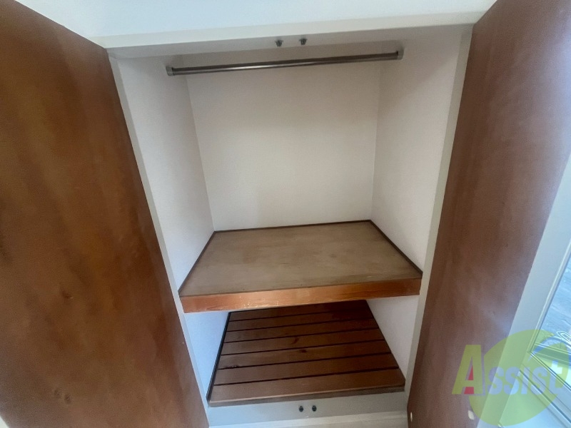収納　収納もバッチリあるのでお部屋が片付きますよ！