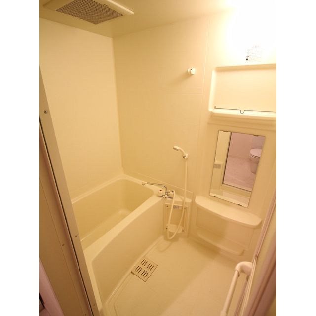 バス・シャワールーム　※別部屋の参考写真です。