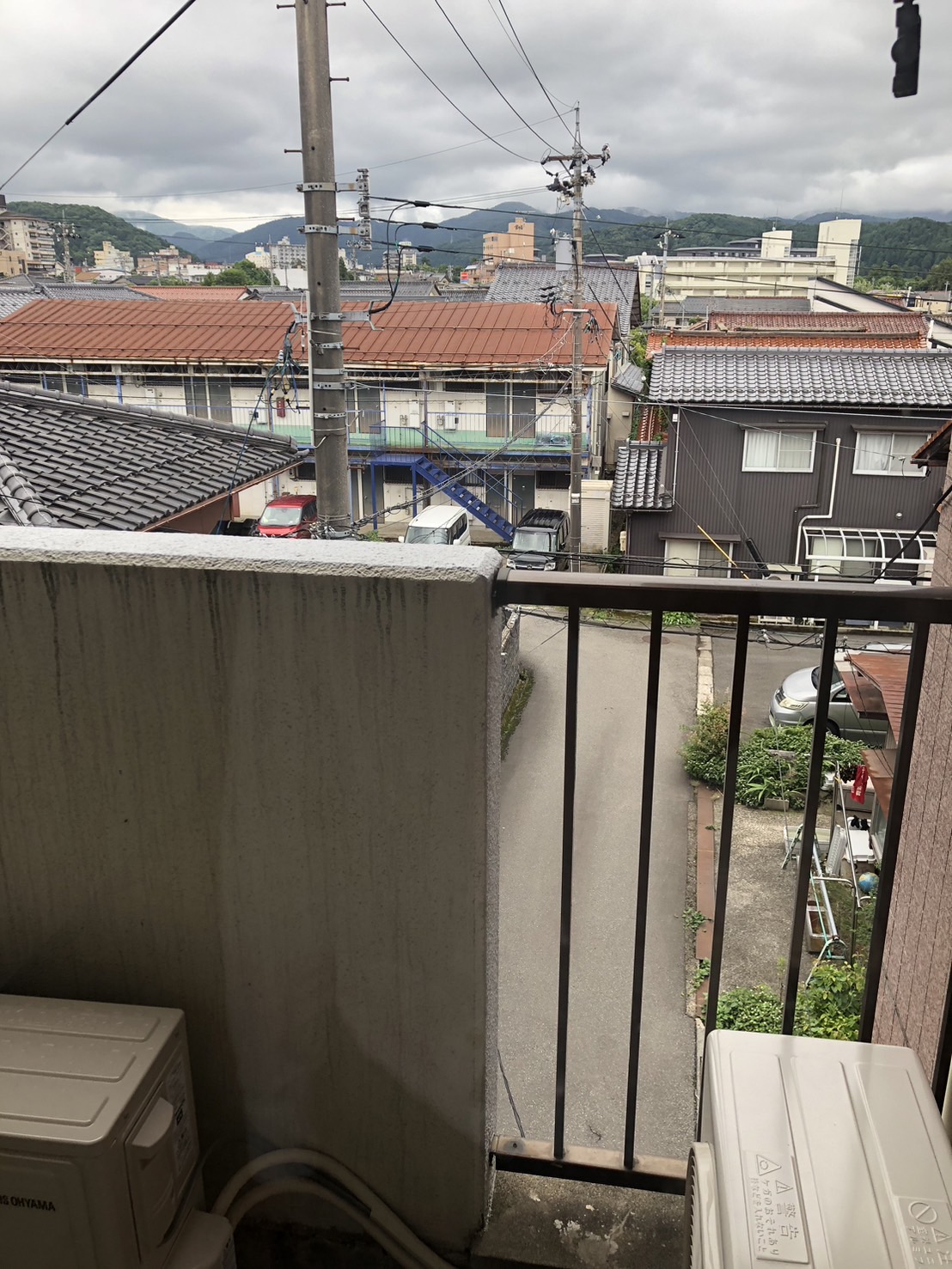 バルコニー