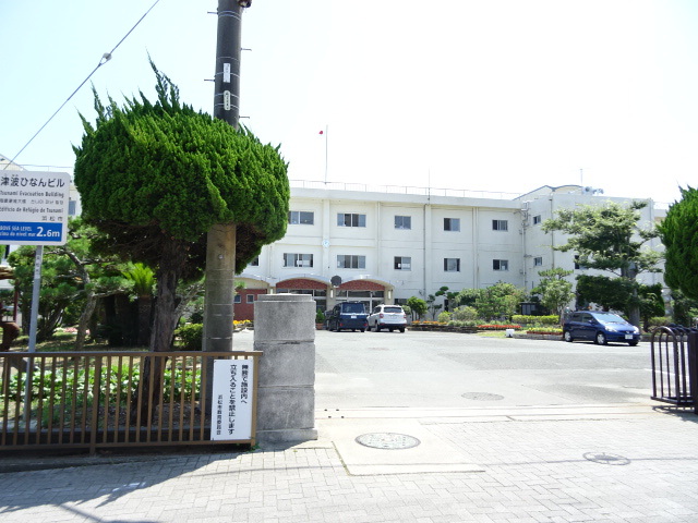 中学校　舞阪中学校（中学校）まで313m