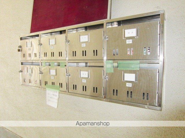 長野電鉄長野線 市役所前駅 徒歩9分 3階建 築42年の外観写真