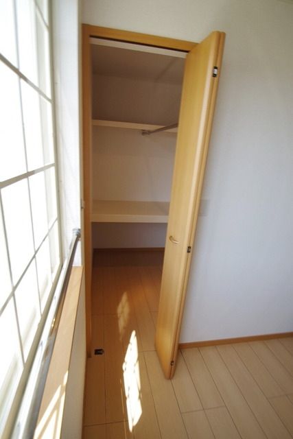 収納　☆収納力も充実のウォークインクローゼット☆