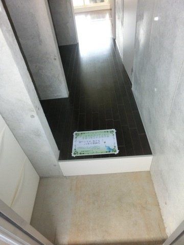 玄関　シューズＢＯＸ付き玄関