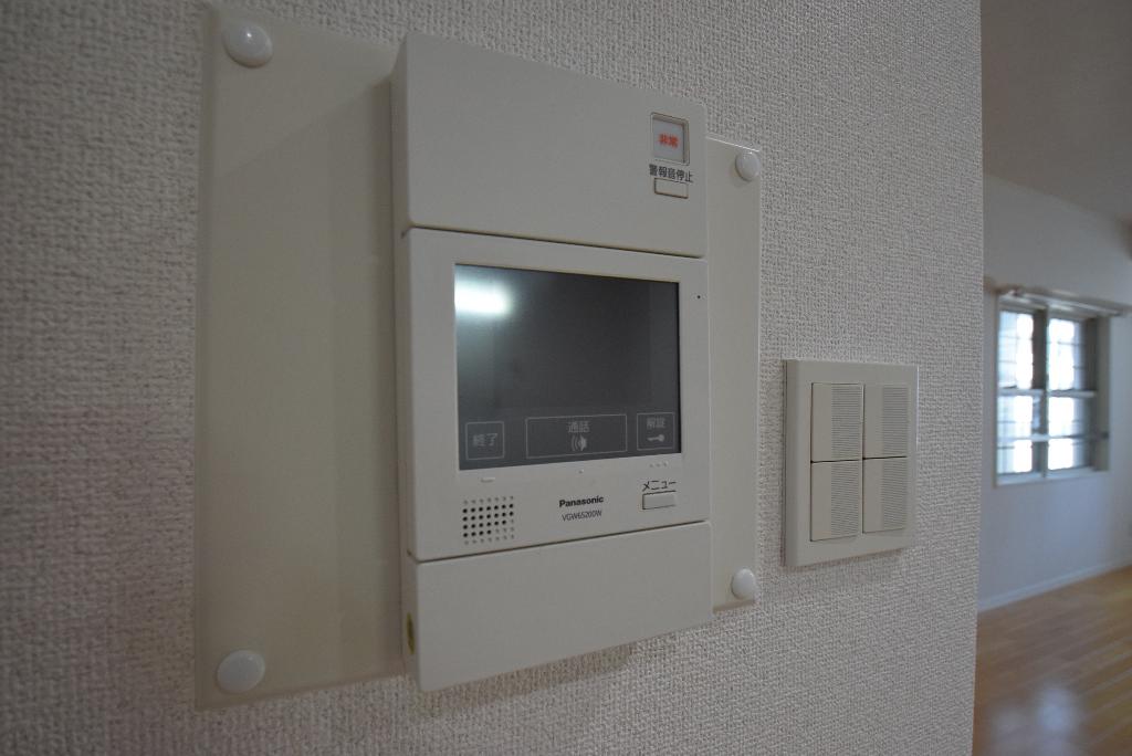 セキュリティ　カメラ付インターホン