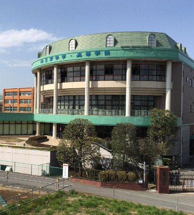 中学校　私立埼玉栄中学校（中学校）まで849m