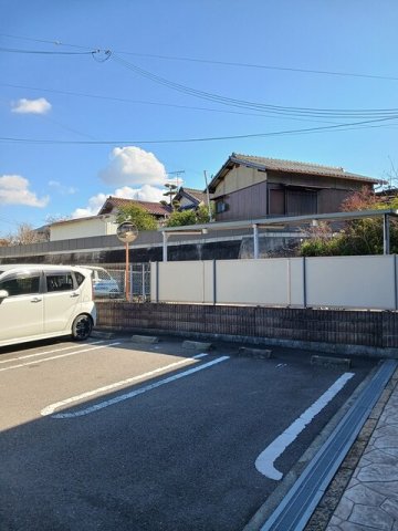 駐車場　駐車場完備です