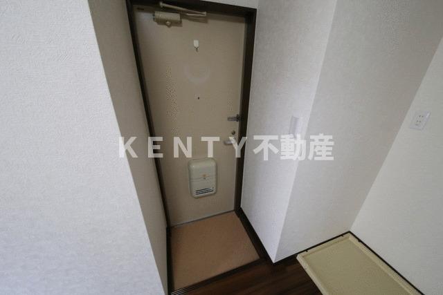 玄関　落ち着いた玄関です