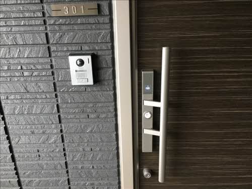 玄関　玄関