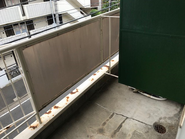 バルコニー