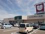 スーパー　ウオロク女池店（スーパー）まで851m