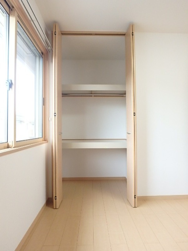 収納　図面と現状に相違がある場合には現状を優先