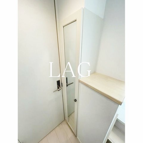 玄関　玄関です。