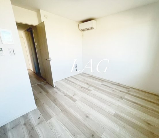 居室・リビング　洋室のお部屋です。