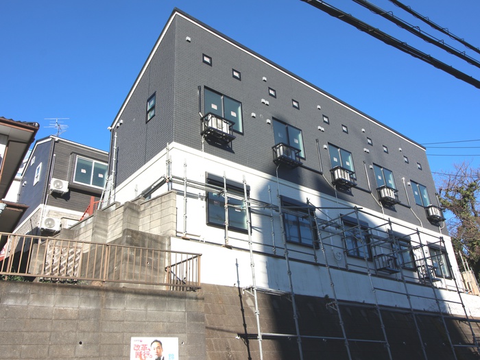 建物外観　建築中