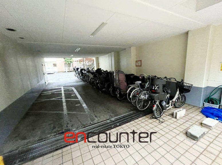 その他共有部分　駐車場